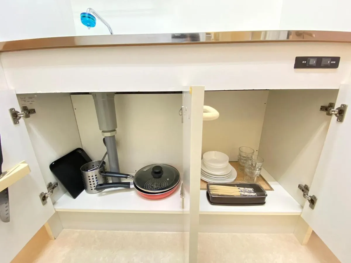 マルチステイ大阪心斎橋 Apartment 0*, Osaka